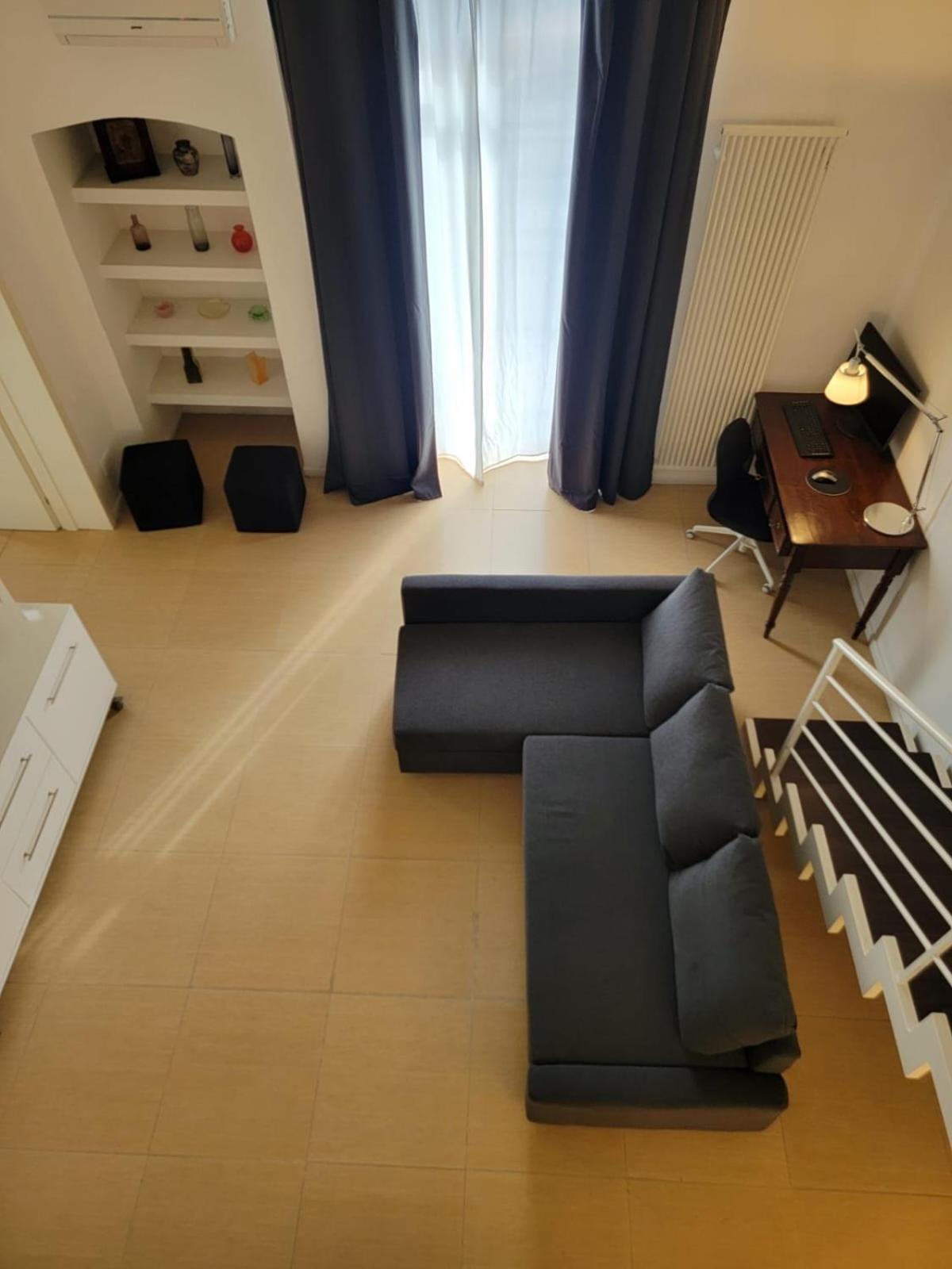 Central Station Apartment Бари Экстерьер фото